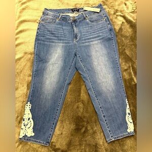 BloomChic Plus Size 2XL Lace High Rise Dark Wash Jeans us20